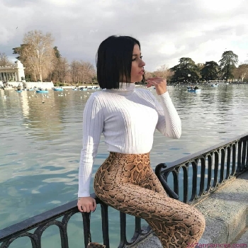 35 Year   Escort Audrey_babe IN Agen